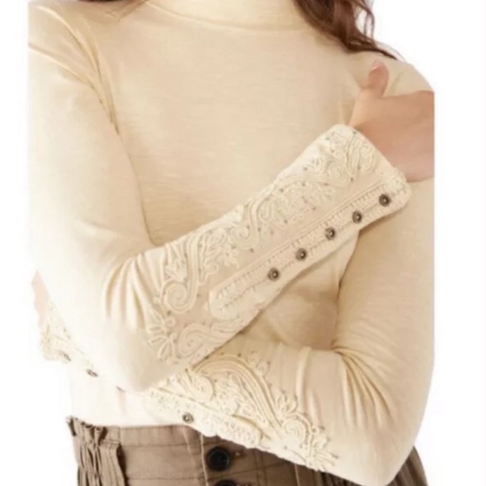 NWT Free People Top Hooked On You Long Sleeve Top Size Small